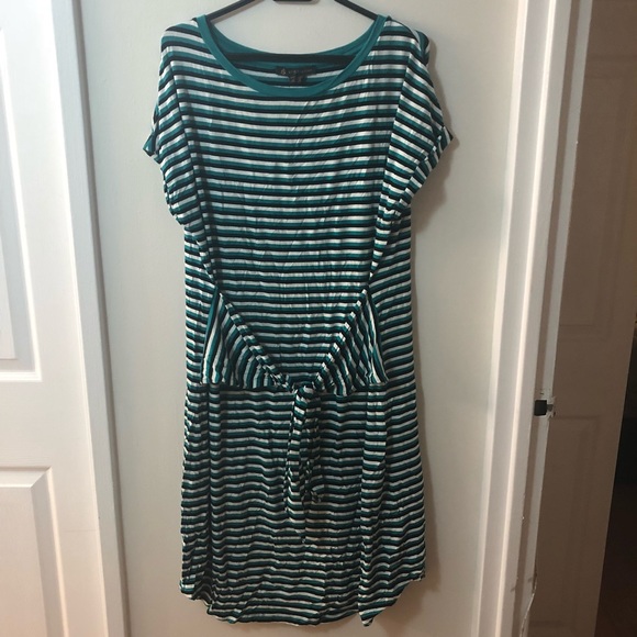 Love & Legend jersey tie front dress - Picture 1 of 3